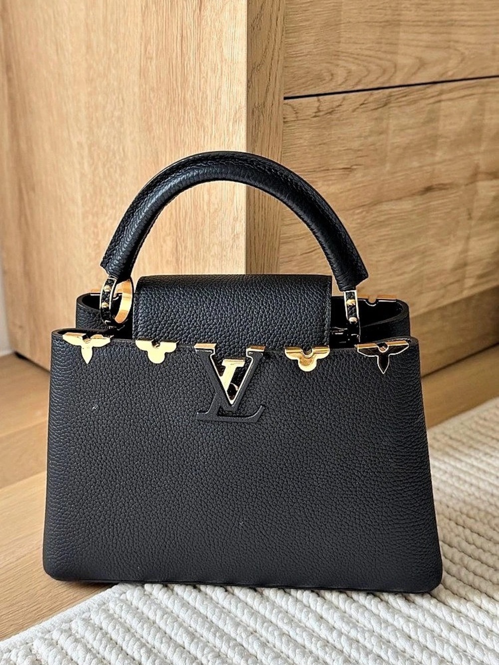 Louis Vuitton Epi Blooming Flowers Twist MM Black Satchel